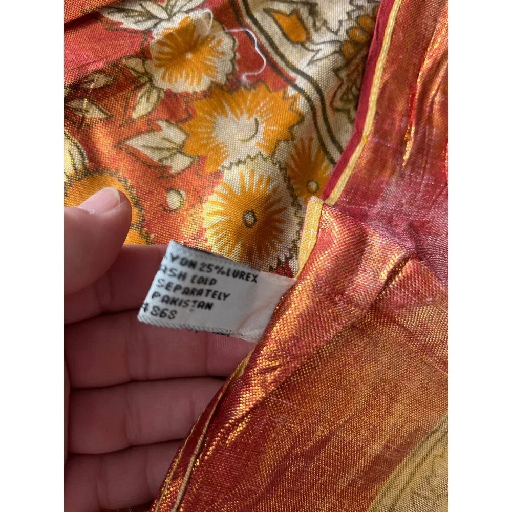Set of two lightweight scarves made in Pakistan and India